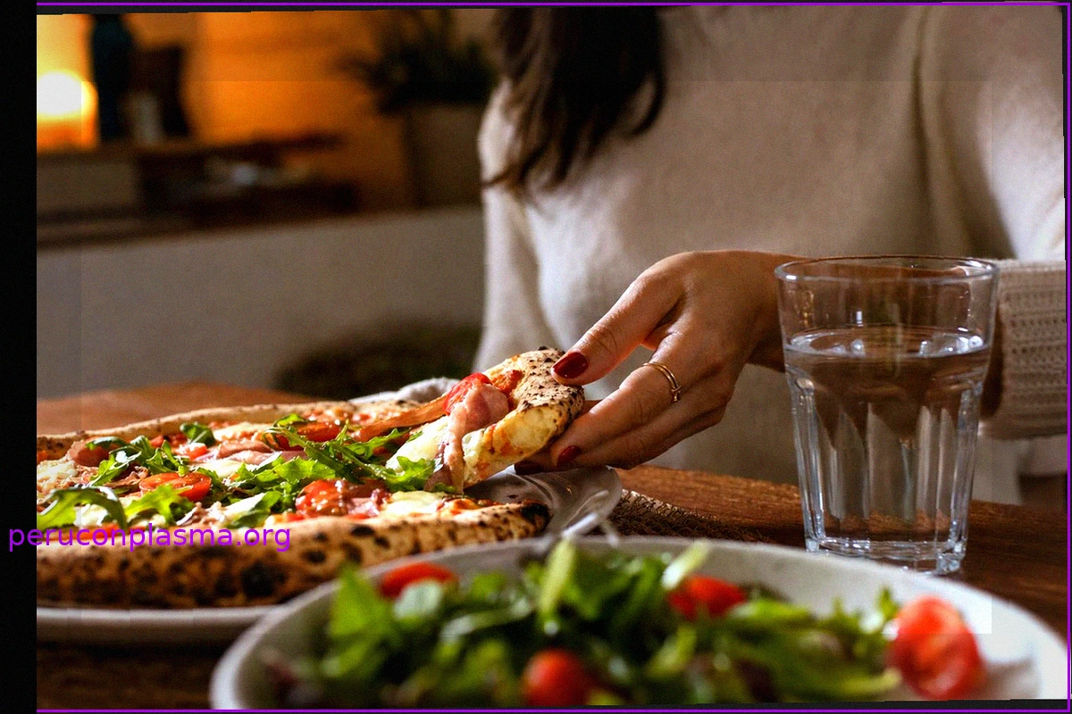 Pizza por la noche: el secreto para no despertar cansado e hinchado